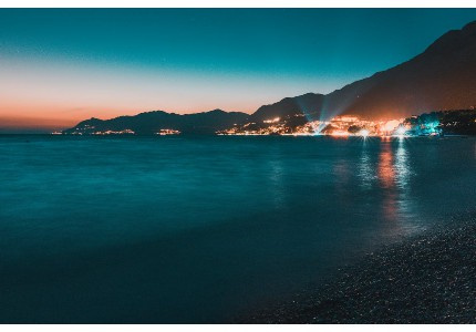 ins��߼����ǳ�С��